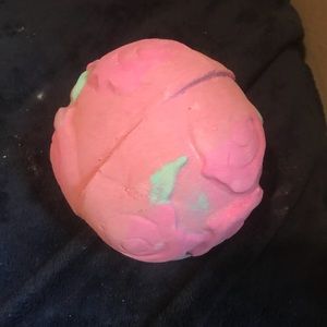 Giant Rose Bombshell Bath Bomb LUSH Cosmetics